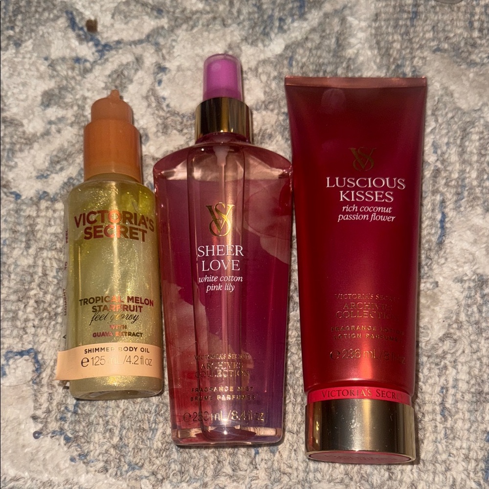 Victoria's Secret Sheer Love Fragrance Mist & Luscious Kisses Body Lotion - Pink